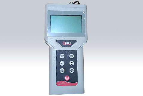  Conductivity Meter