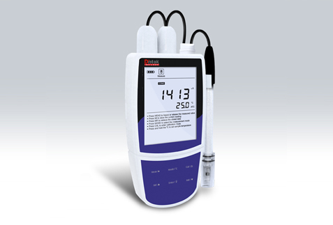  Portable conductivity Meter