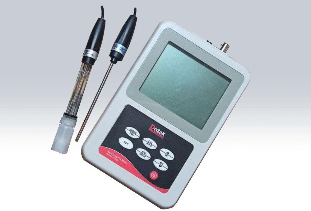  Benchtop pH meter